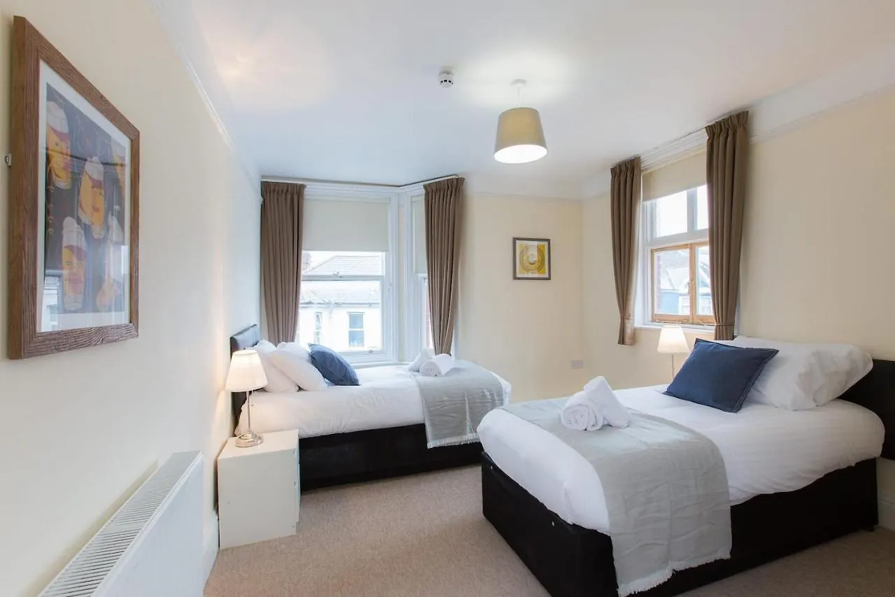 Brewhouse And Kitchen Apartment Bournemouth